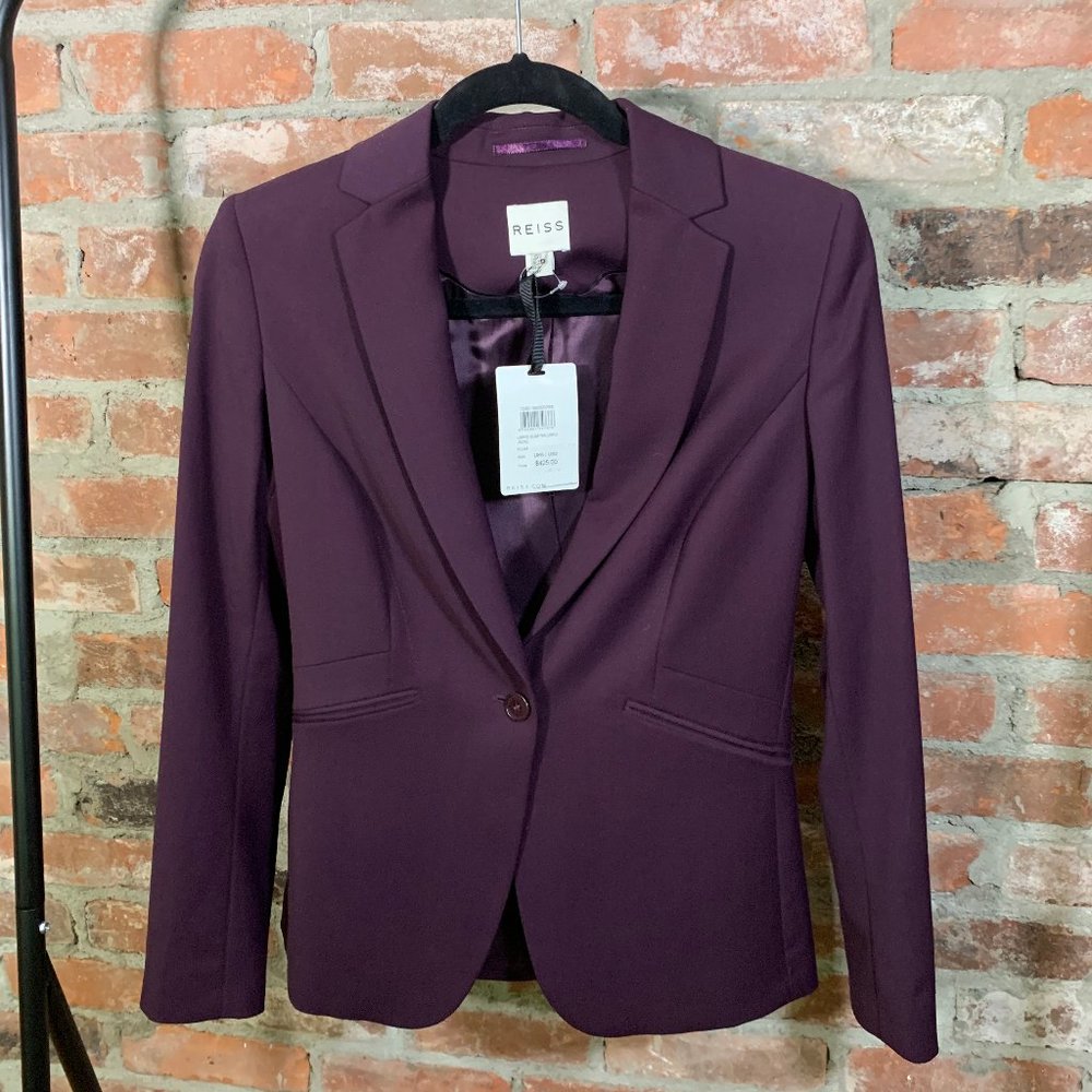 Larke-Slim Tailored Plum REISS Blazer
